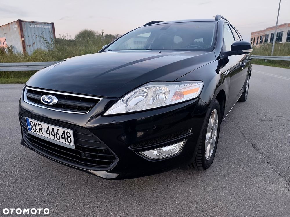 Ford Mondeo 2.0 Ambiente - 2