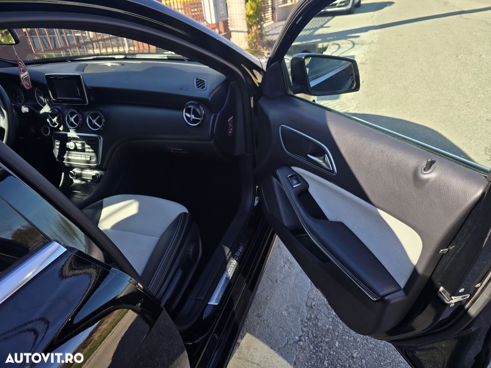 Mercedes-Benz A - 11