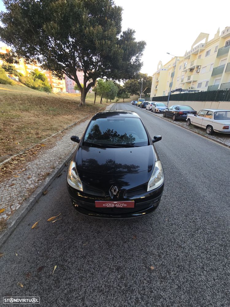 Renault Clio 1.2 16V Dynamique S - 32