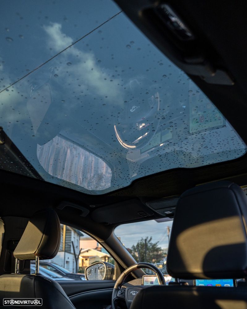 Ford Mustang Mach-E AWD PREMIUM - 13