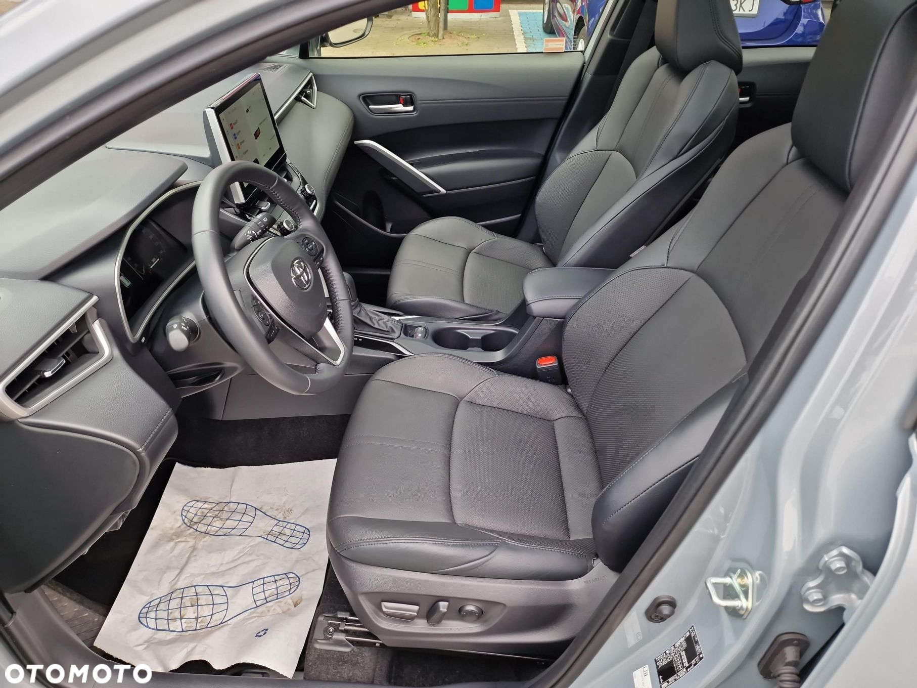 Toyota Corolla Cross - 9