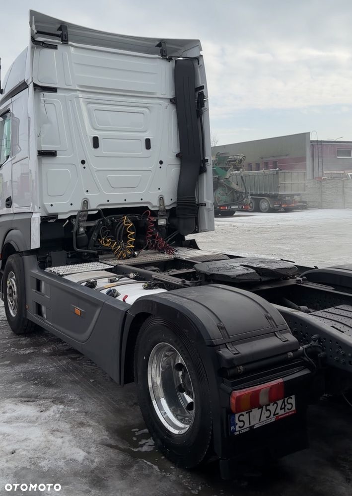Mercedes-Benz Actros 1848 MP5 BIG Space ADR - 4