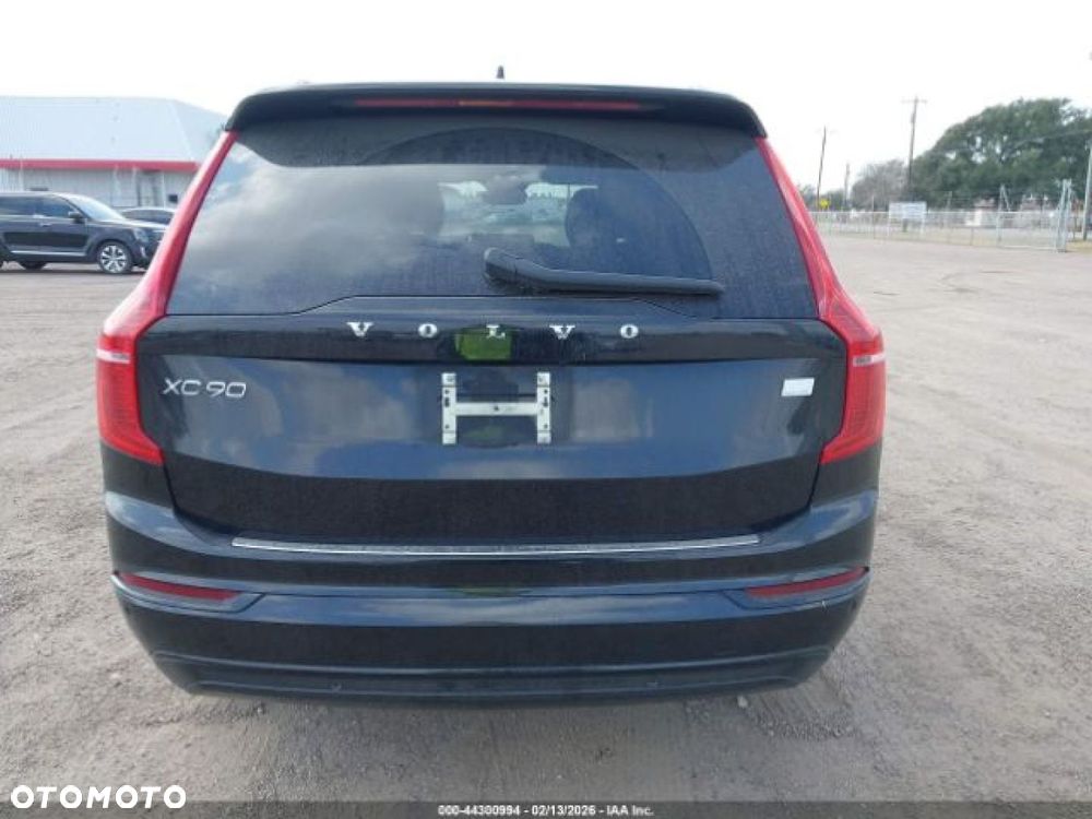 Volvo XC 90 - 4