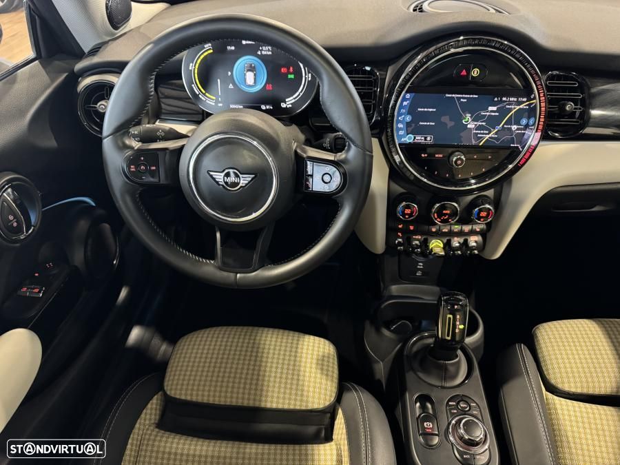 MINI 3 Portas Cooper SE Premium P. Classic - 27