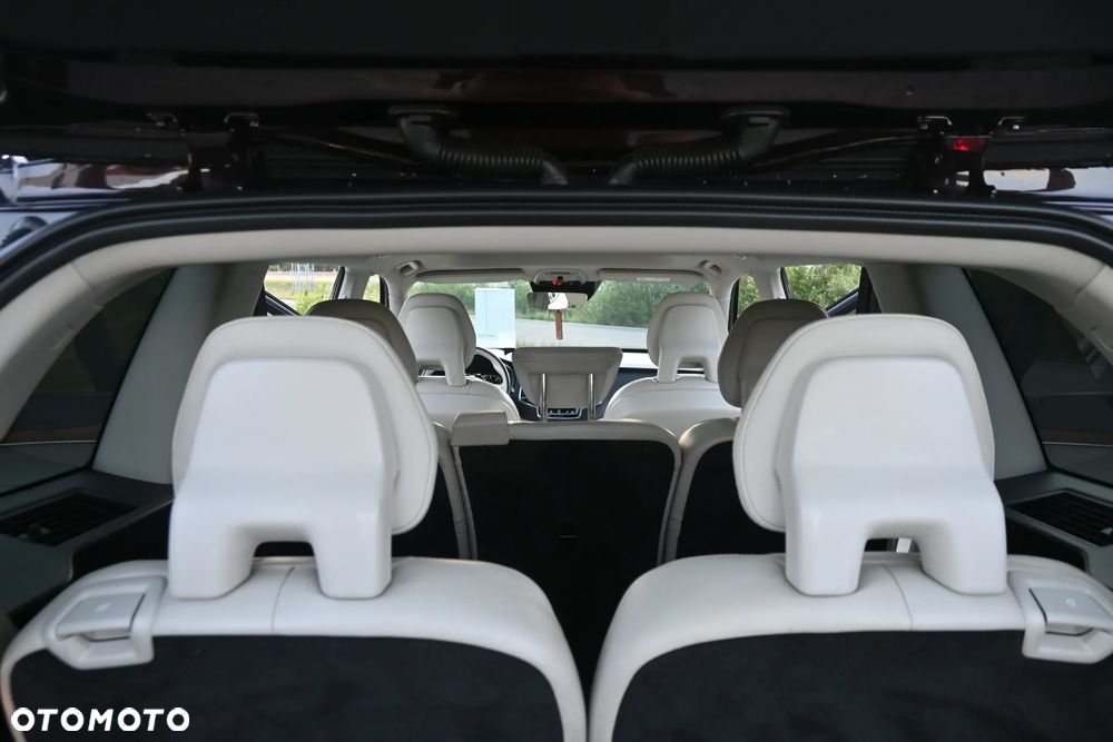 Volvo XC 90 B5 D AWD Inscription 7os - 38