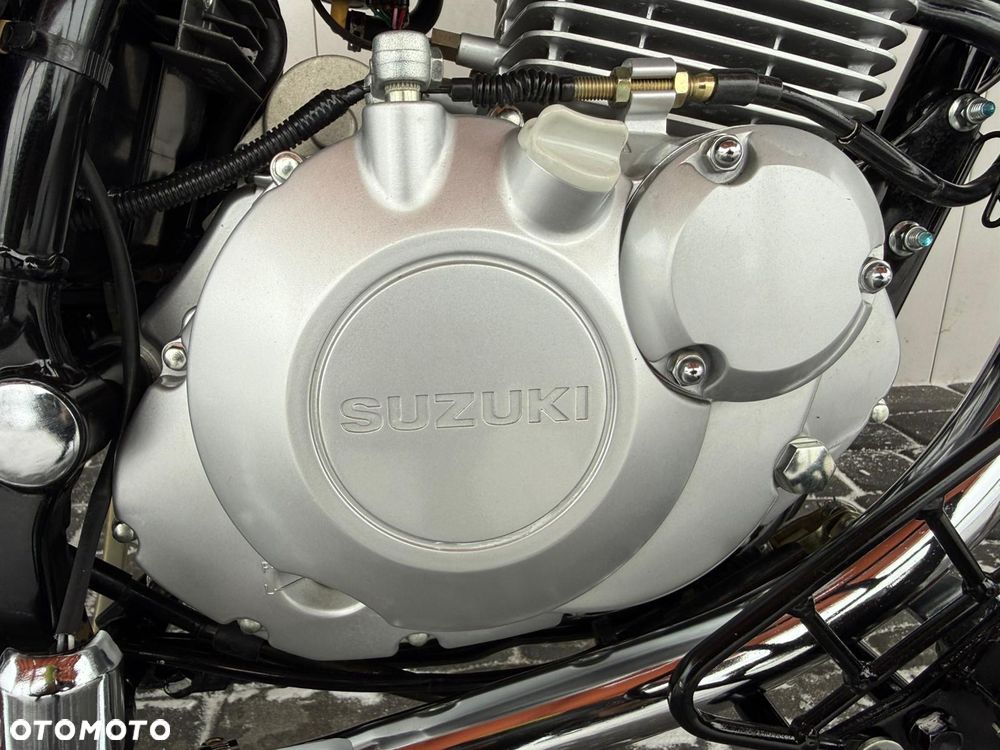 Suzuki Marauder - 14