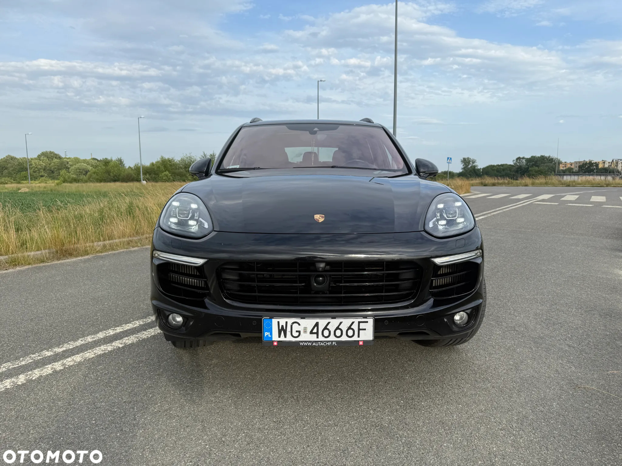 Porsche Cayenne Diesel Platinum Edition - 3