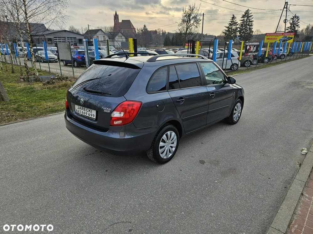 Skoda Fabia - 4