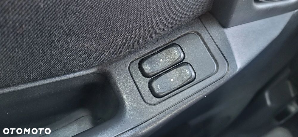 Opel Meriva - 22