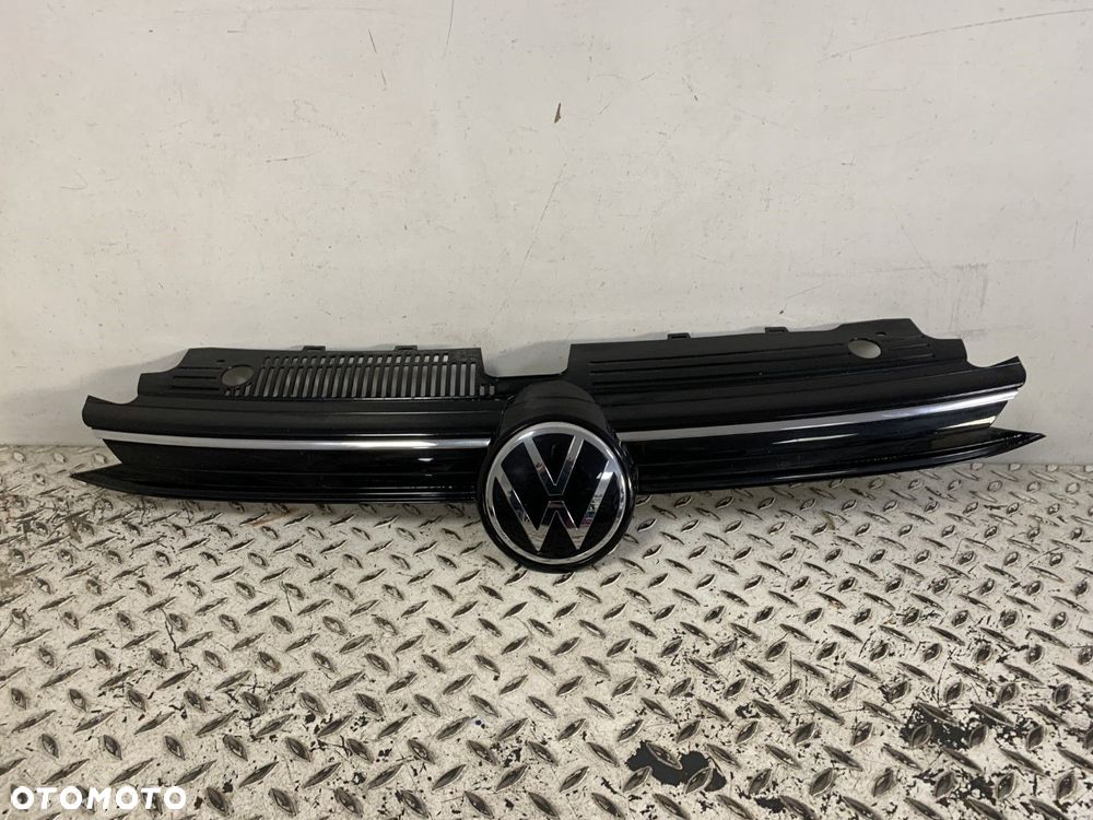 ORYGINALNY GRILL ATRAPA VW GOLF VIII 8 LIFT 24-26 5H0853655N - 2