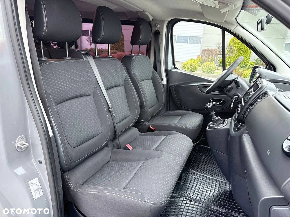 Opel Vivaro L2H1 2,9t Elegance - 13