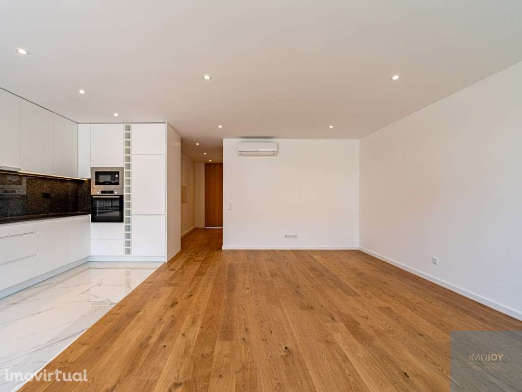 Apartamento T2 Junto à Marginal de Canídelo - Grande imagem: 5/37