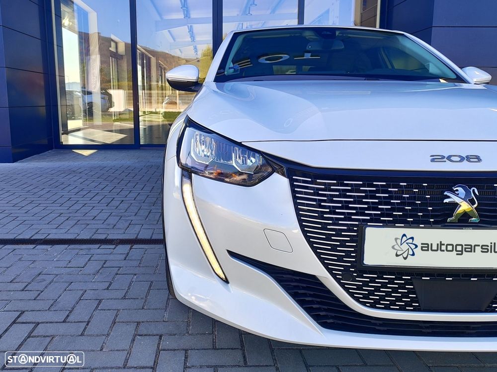 Peugeot e-208 50 kWh Allure - 4