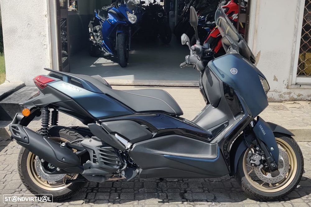 Yamaha X-Max 125 Tech Max - 3