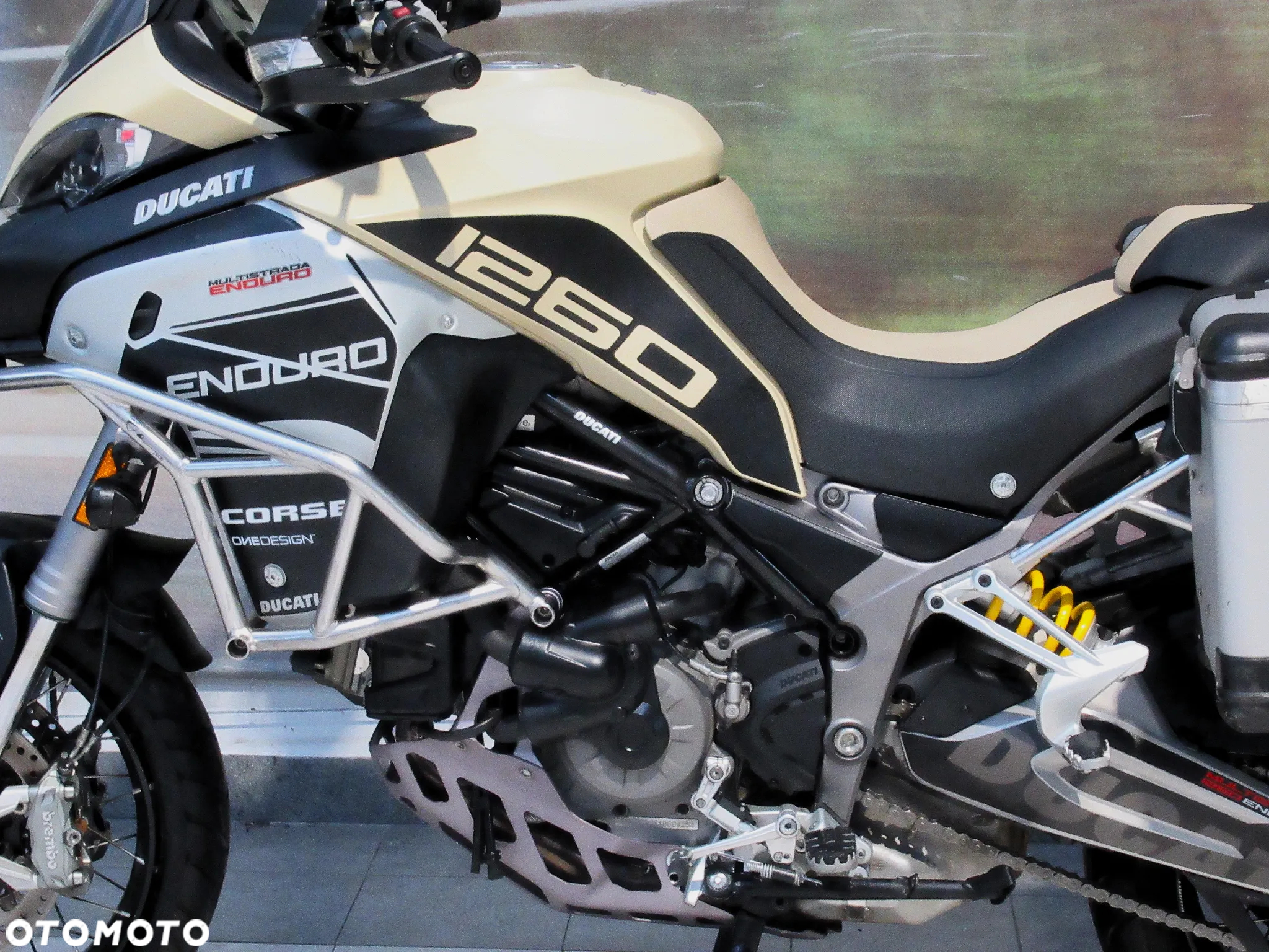 Ducati Multistrada - 13