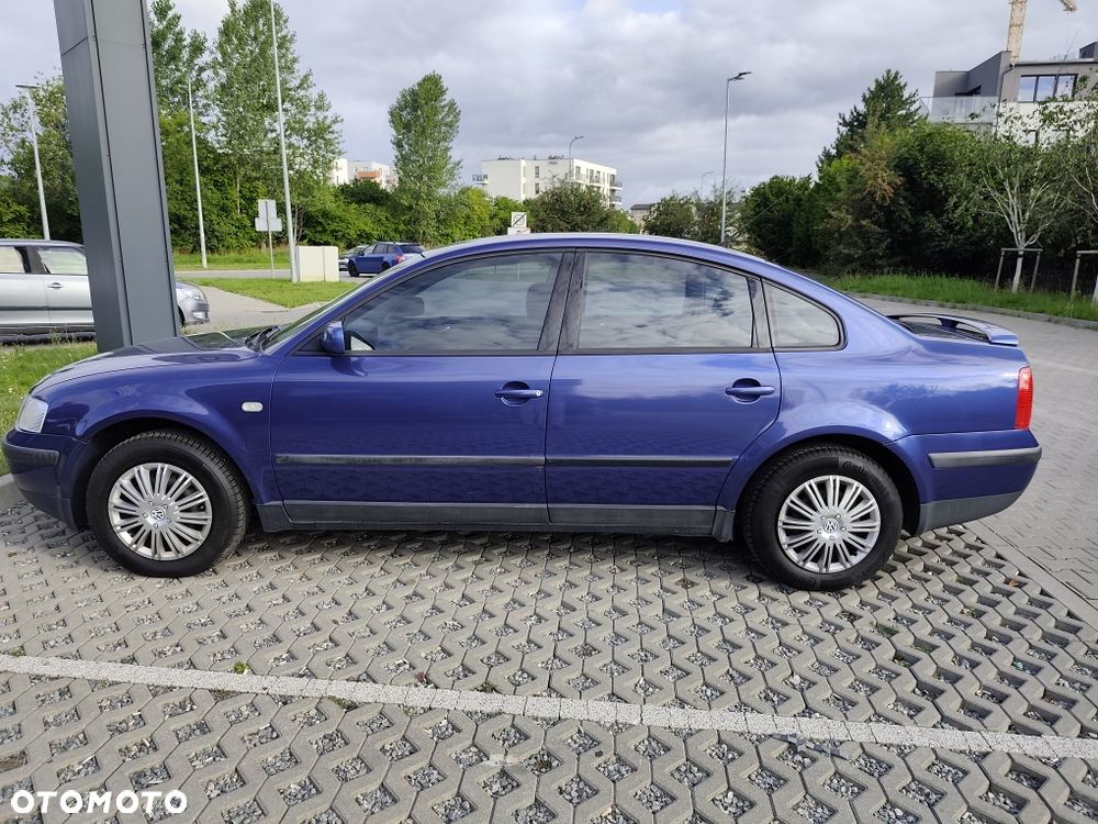 Volkswagen Passat - 3