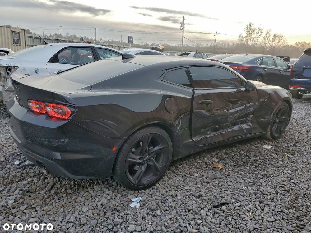 Chevrolet Camaro - 4