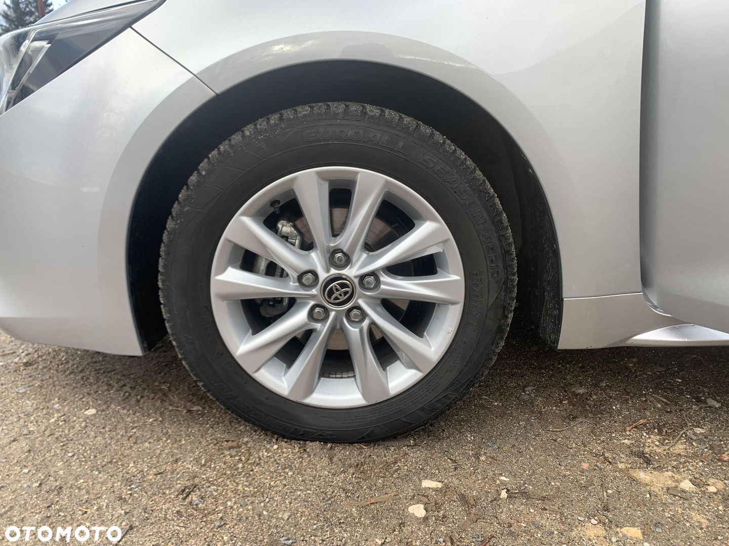 Toyota Corolla - 28