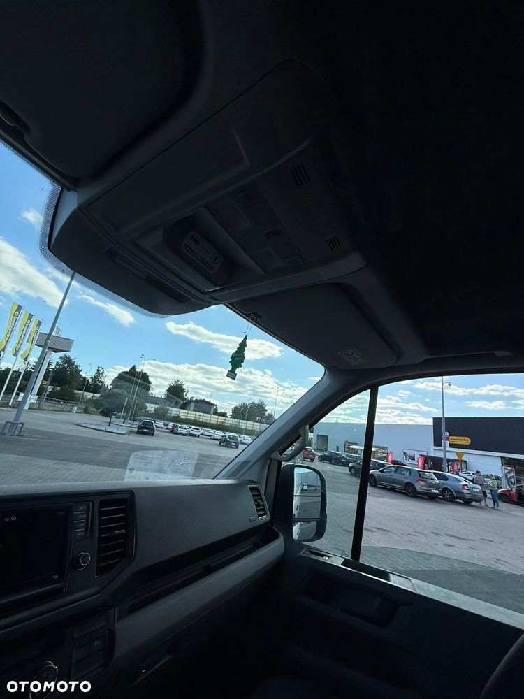 Volkswagen Crafter - 13