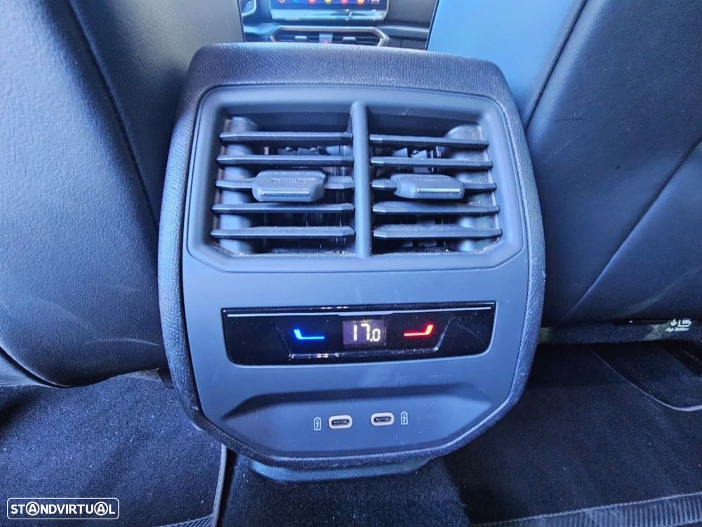 Cupra Formentor 1.4 e-Hybrid Sport DSG - 28