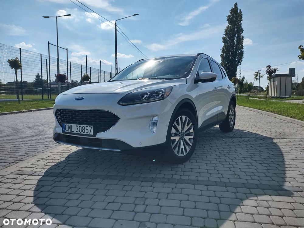 Ford Kuga 2.5 Duratec FHEV 4x4 TITANIUM - 1