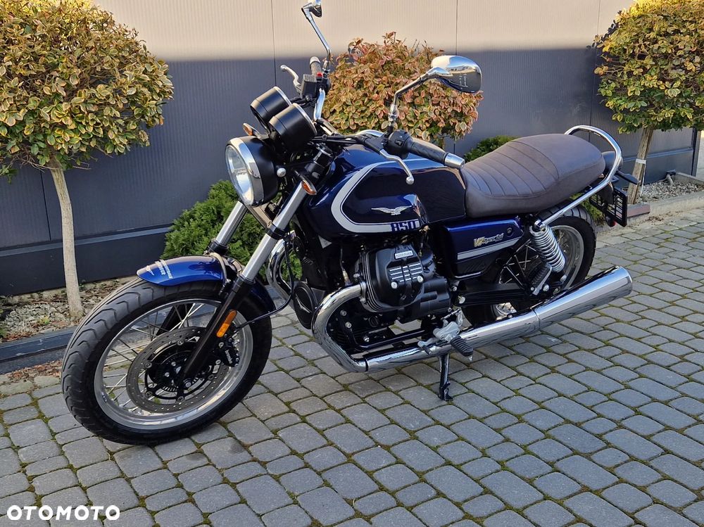 Moto Guzzi V7 - 4