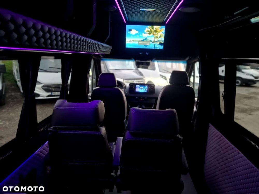 Mercedes-Benz Sprinter - 27