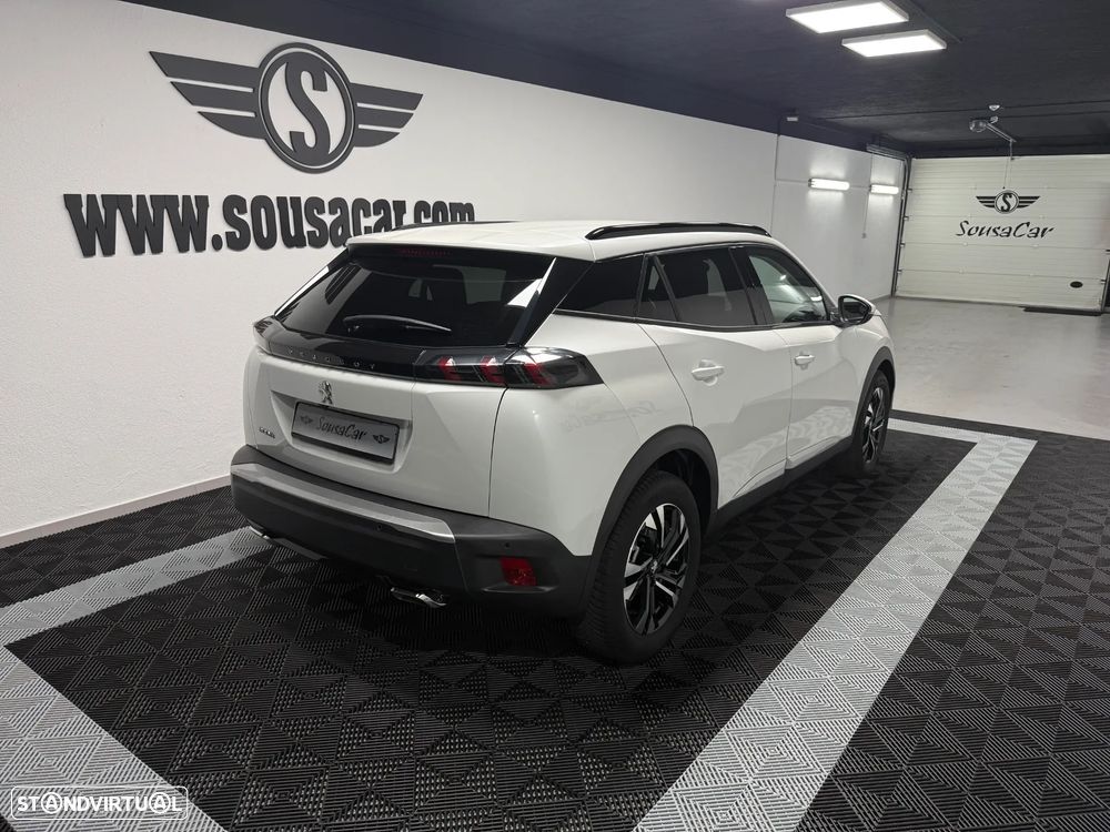 Peugeot 2008 1.2 PureTech Allure - 16