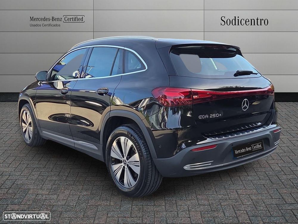 Mercedes-Benz EQA 250+ Progressive - 8