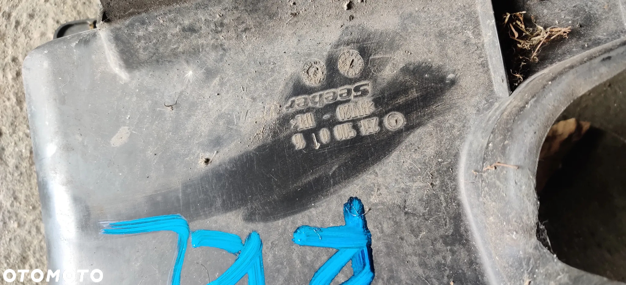 MERCEDES W251 3.0 KIEROWNICA POWIETRZA OBUDOWA A2515000116 - 3