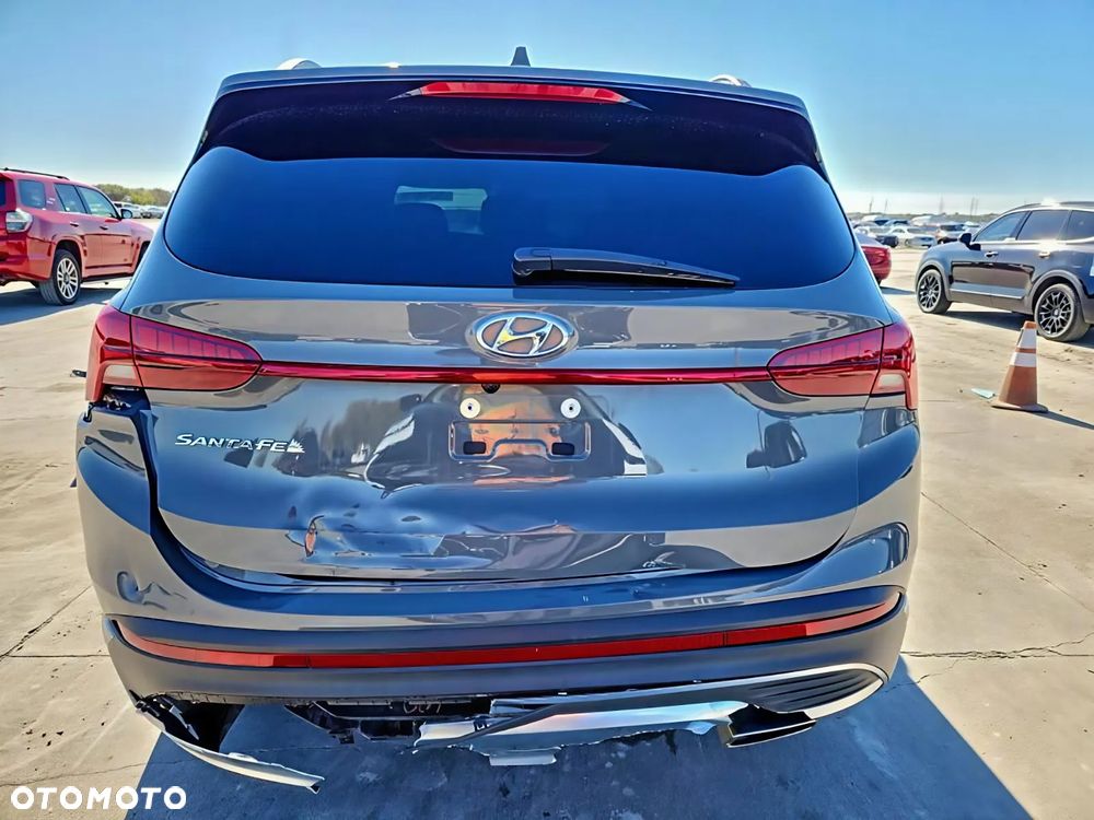 Hyundai Santa Fe - 5