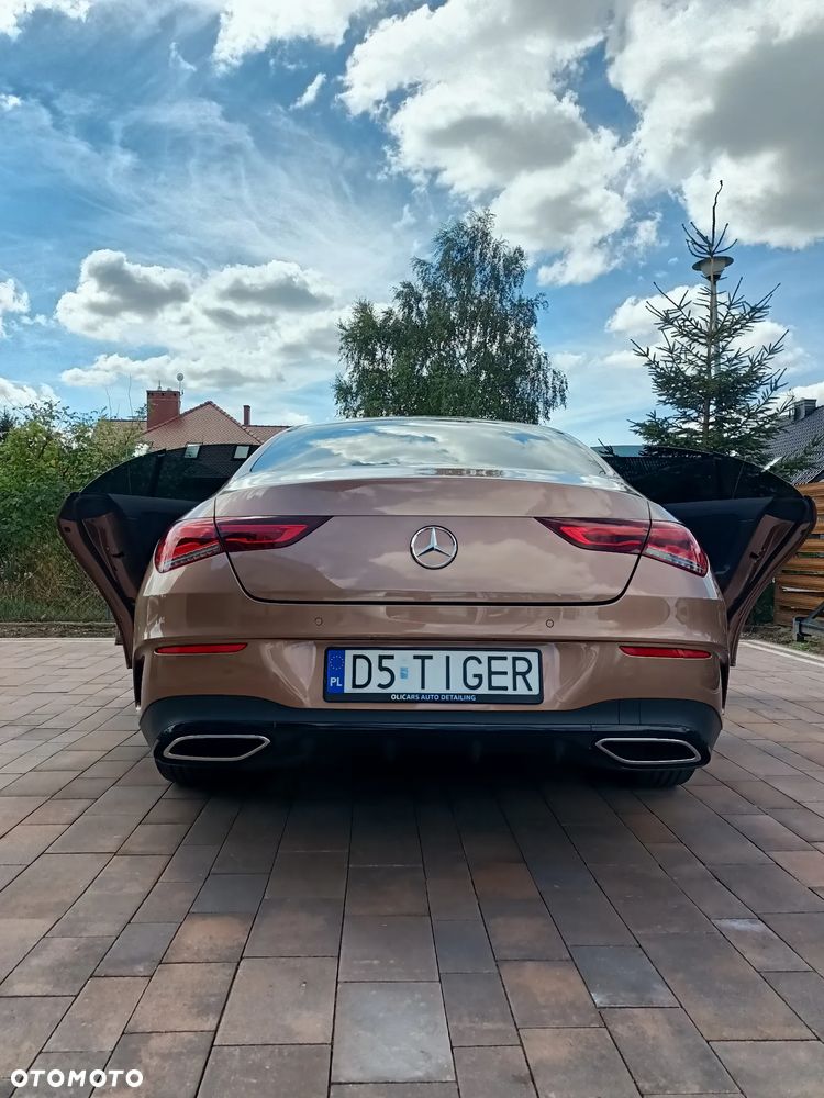 Mercedes-Benz CLA 180 AMG Line 7G-DCT - 21