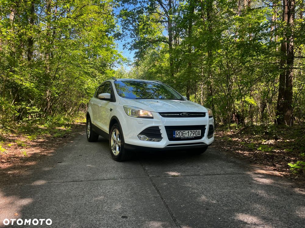 Ford Kuga 1.6 EcoBoost 2x4 Titanium - 1