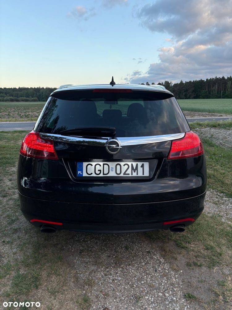 Opel Insignia 2.0 Turbo 4x4 Cosmo - 2