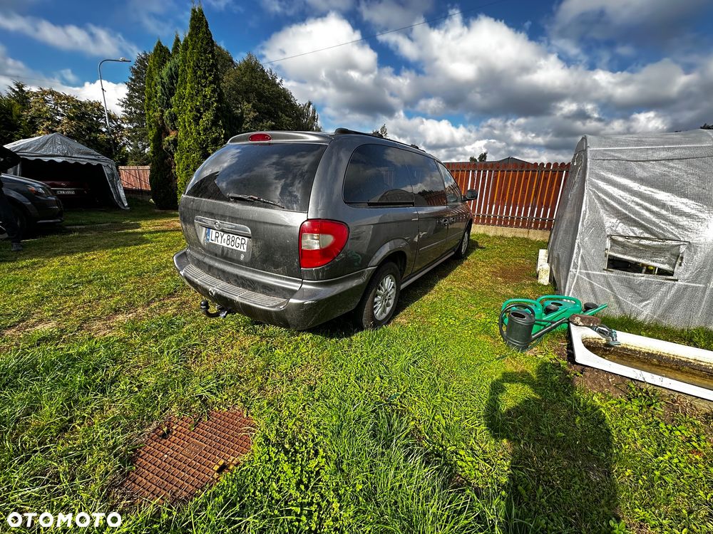 Chrysler Voyager 2.8 LX CRD - 6