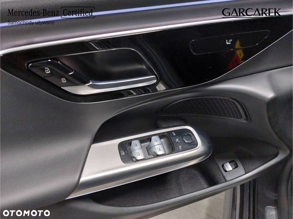 Mercedes-Benz Klasa E - 19