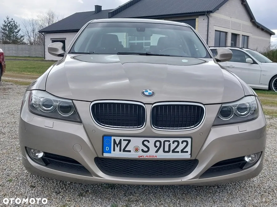 BMW Seria 3 - 11