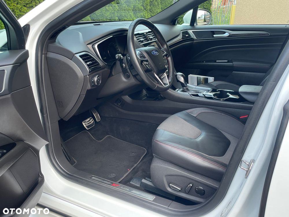 Ford Mondeo - 19