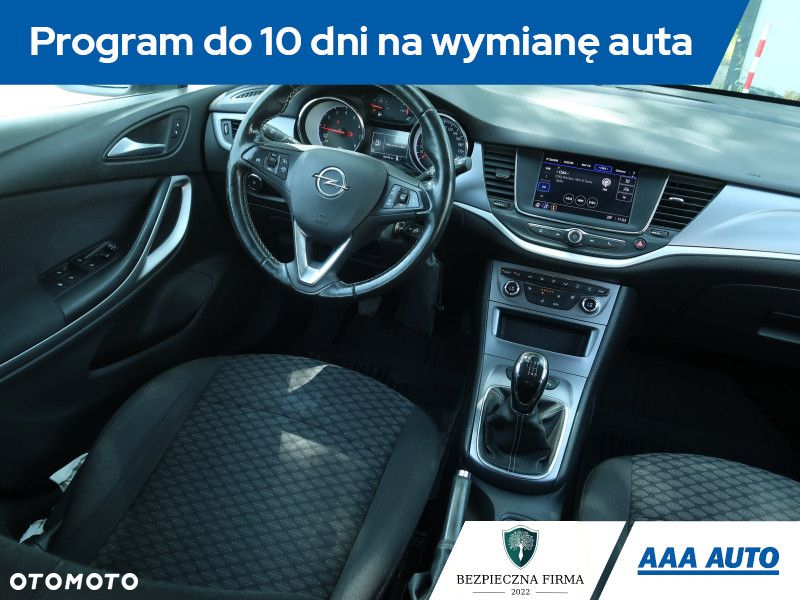 Opel Astra - 8