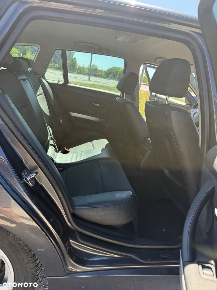 BMW Seria 3 - 10