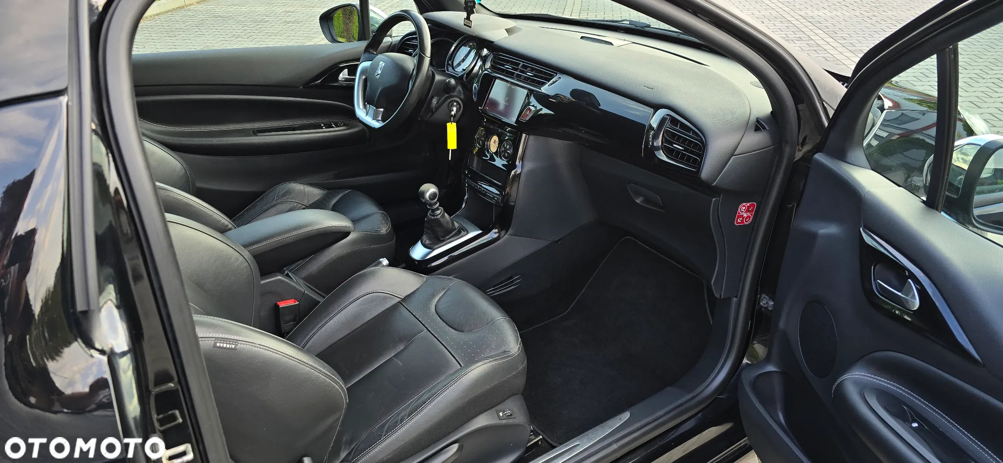 DS Automobiles DS 3 - 21