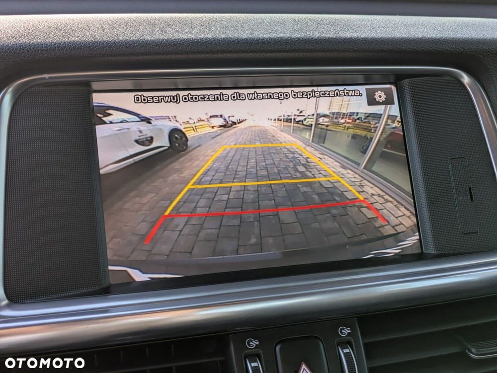 Kia Optima 1.7 CRDI XL DCT - 32