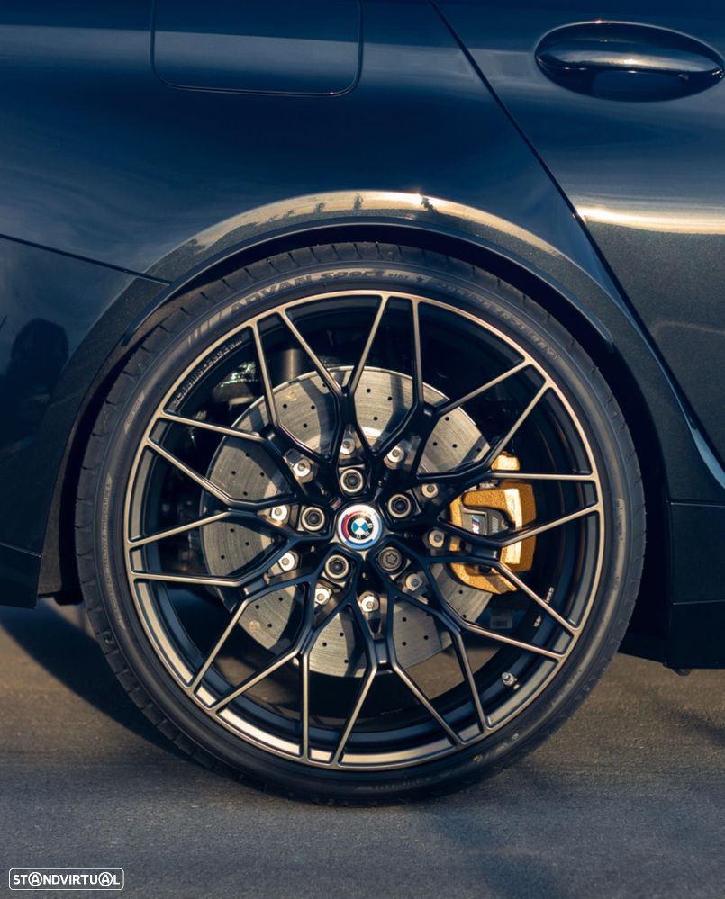 BMW M3 Competition xDrive - 4