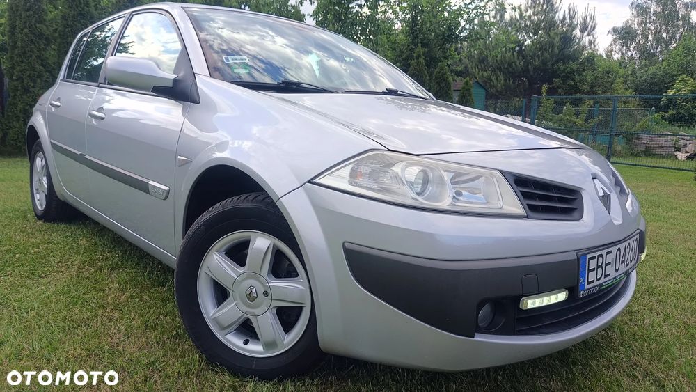 Renault Megane 1.6 Privilege - 23