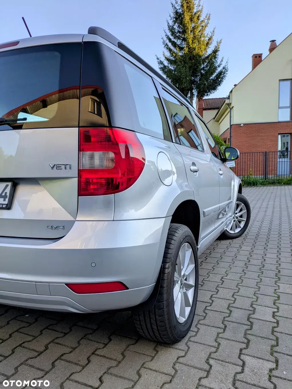 Skoda Yeti 2.0 TDI DPF 4x4 Edition DSG - 8