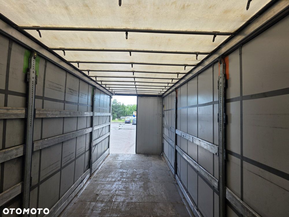 Schmitz Cargobull SCB - 13