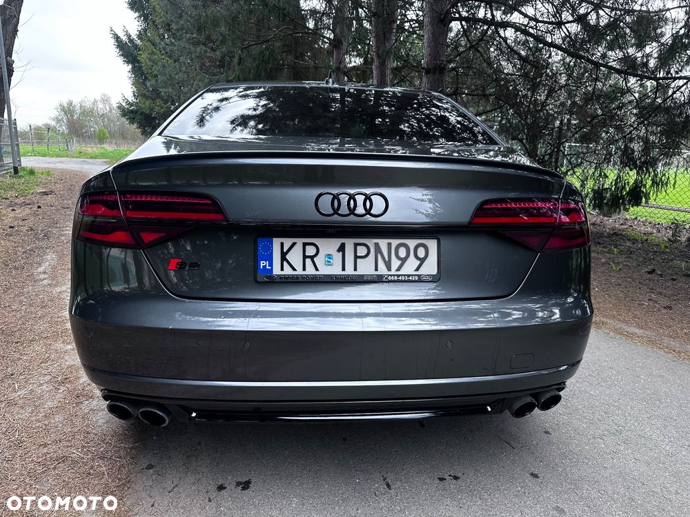Audi S8 Plus 4.0 TFSI Quattro - 15