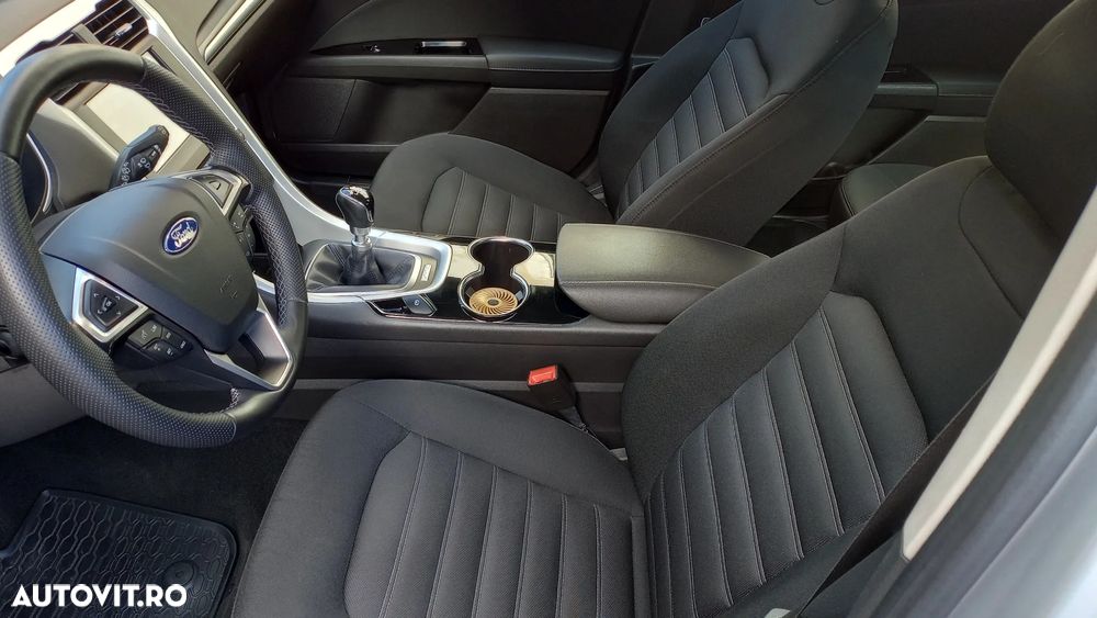 Ford Mondeo 1.5 TDCi Trend - 12