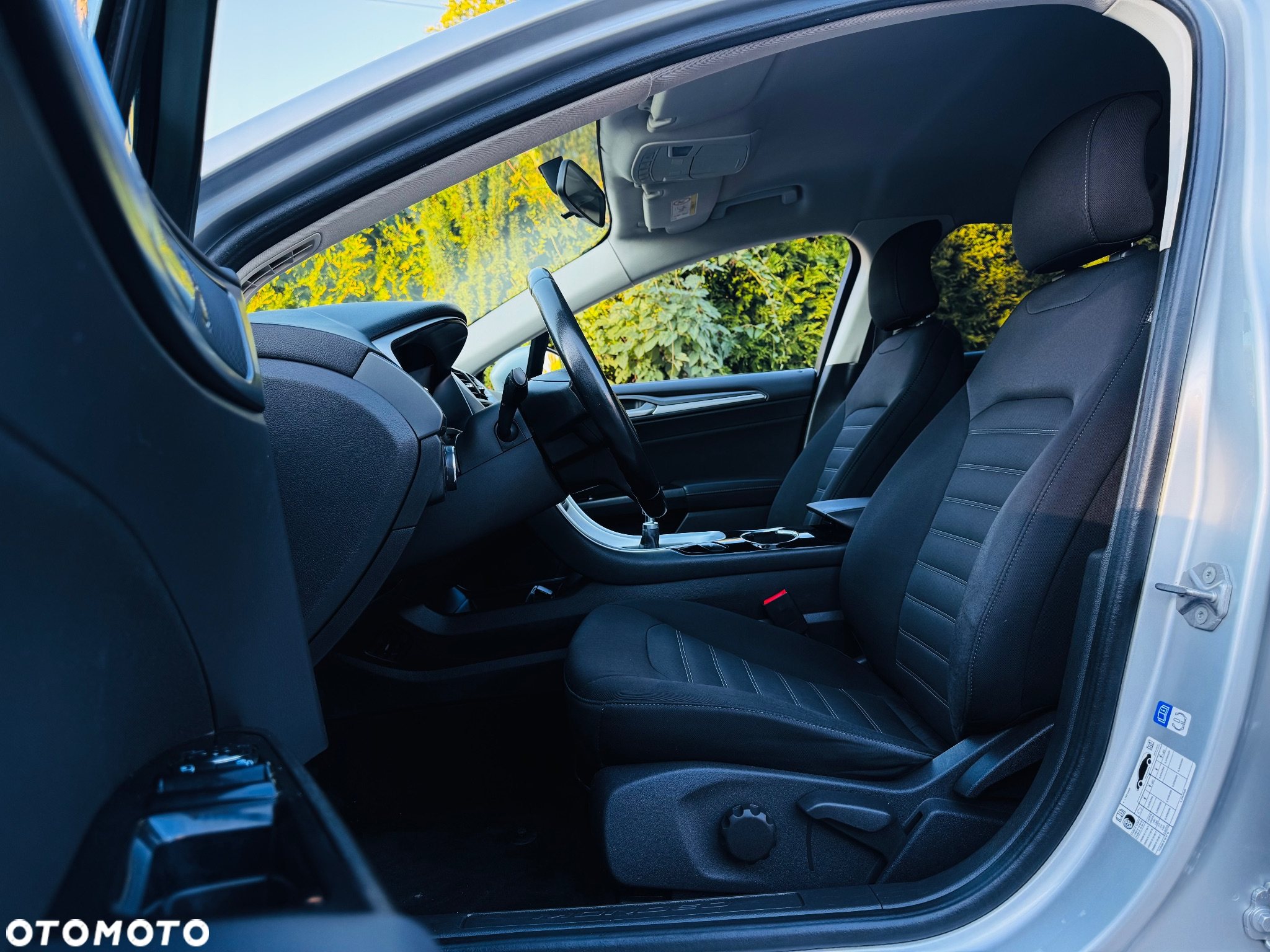 Ford Mondeo 2.0 TDCi Titanium - 24