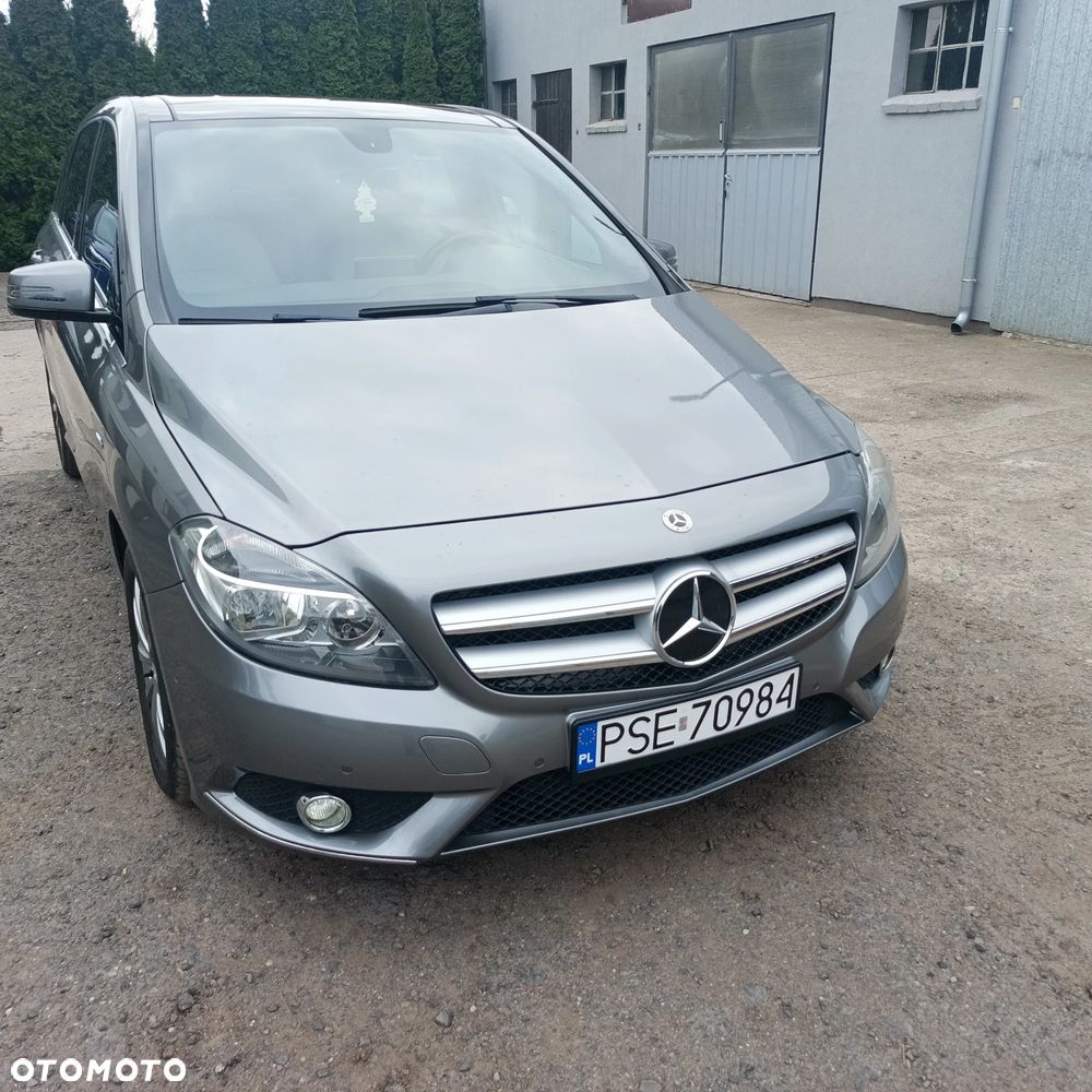 Mercedes-Benz Klasa B 200 (BlueEFFICIENCY) 7G-DCT - 2